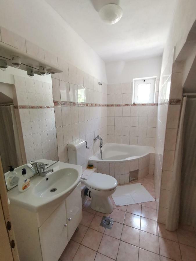 Apartments Moso Tučepi エクステリア 写真